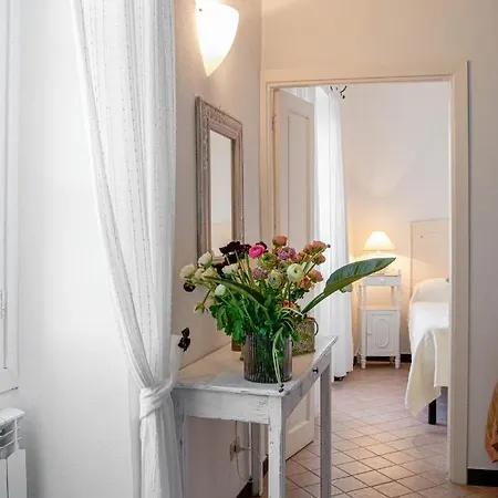 Apartment Loggia Delle Rondini