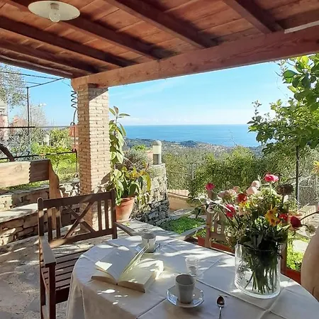 Loggia Delle Rondini Apartment *